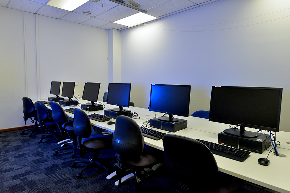 ais_onlineteachingdsc_2290.png